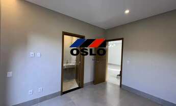 Imagem 7: CASA COM 04 SUÍTES, GARAGEM, LOCALIZADA NO CONDOMÍNIO JARDIM CAPRI-SENADOR CANEDO