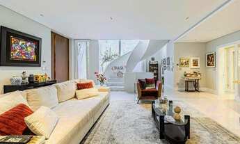 Imagem 4: Condomínio Barigui Park Royale, com piscina privativa