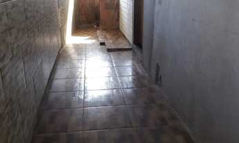 Imagem 4: Vendo casa 2 quartos com churrasqueira e toda em porcelanato