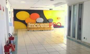 Imagem: Conjunto comercial com 1.237m² na região