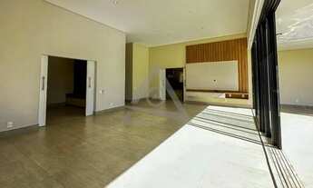 Imagem 2: Casa para alugar em Campinas, Loteamento Alphaville Campinas, com 4 suítes, com 350 m²