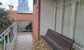 Imagem 2: Casa para venda em Jardim Ana Maria com 4 quartos, sendo 1 suíte , 360m²