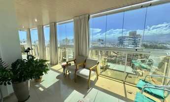 Imagem 2: Imóvel Belissimo á passos do mar da Praia da Costa!