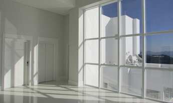 Imagem 5: COBERTURA 475m² 4 dormitorios FRENTE MAR COM VISTA MAR PANORÂMICA DE BALNEÁRIO CAMBORIÚ