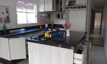 Imagem 2: Linda casa com piscina!!! Não perca!