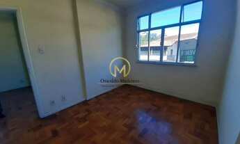 Imagem 7: Apartamento para venda com 68 metros quadrados com 2 quartos em Castelanea - Petrópolis