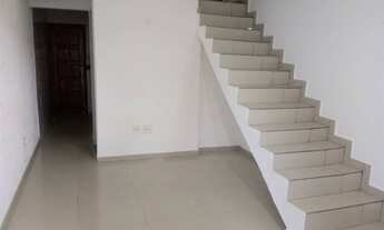 Imagem 3: Sobrado para venda tem 68 metros quadrados com 2 quartos em Sítio do Campo - Praia Grande