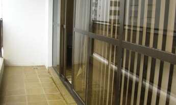 Imagem 4: 03 Dormitórios + dependência, 02 vagas garagem, 50mts Praia Pitangueiras Guarujá