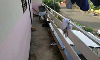 Imagem 2: Casa sobrado com 3 quartos - Bairro Messiânico em Londrina