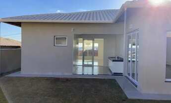 Imagem 4: Casa para aluguel possui 230 metros quadrados com 3 quartos em Várzea - Lagoa Santa - MG