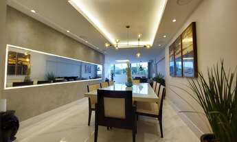 Imagem 2: Apartamento para venda possui 240 metros quadrados com 4 quartos em Icaraí - Niterói - RJ