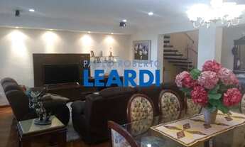 Imagem: CASA ASSOBRADADA - PACAEMBÚ - SP