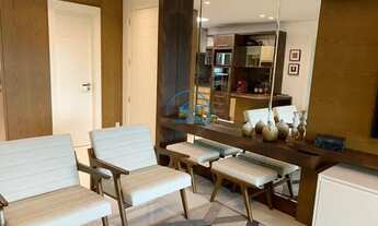 Imagem 5: Apartamento de alto padrão na Agronômica com 3 suítes e 3 vagas de garagem