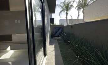 Imagem 4: Casa de condomínio para aluguel tem 233 metros quadrados com 4 quartos