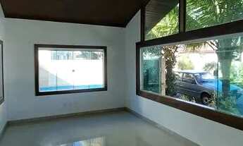 Imagem 2: Casa de condomínio para venda tem 256 metros quadrados com 3 quartos