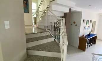 Imagem 7: Casa Sobrado em Condomínio - Urbanova - Condomínio Altos da Serra V - 4 Dormitórios - 275m