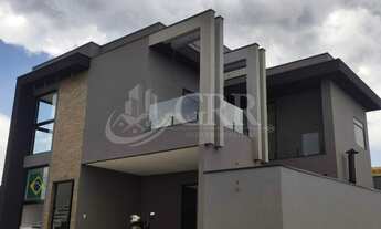 Imagem: Sobrado de 4 dormitórios no condomínio