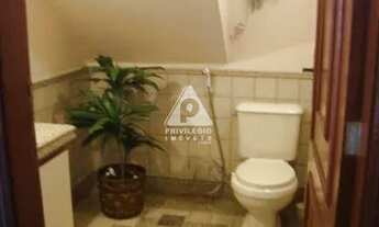 Imagem 2: Casa à venda, 6 quartos, 2 suítes, 2 vagas, Grajaú - RIO DE JANEIRO/RJ