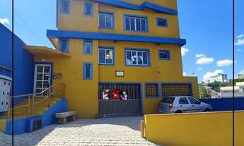 Imagem: LOCAÇÃO) Quitinetes no centro Edifício