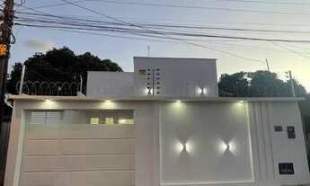 Imagem 2: Casa para venda possui 120 metros quadrados com 2 quartos em Jordanópolis - Arujá - SP
