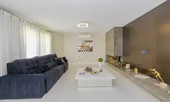 Imagem 5: Casa para venda possui 312 metros quadrados com 4 quartos em Pilarzinho - Curitiba - PR