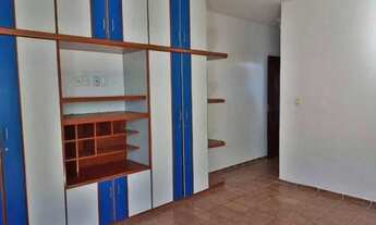 Imagem 7: Casa para venda possui 180 metros quadrados com 3 quartos