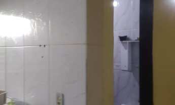 Imagem 7: Vendo está casa 80 mil , ou troco por casa menor com um valor em dinheiro de volta tbm