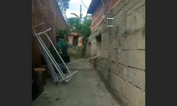 Imagem 2: Vendo ou troco Casa com 2 dormitórios