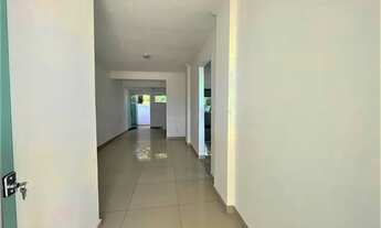 Imagem 6: A RE/MAX Silver apresenta esse imóvel para locação na cidade de Guanambi-Bahia. O apartame