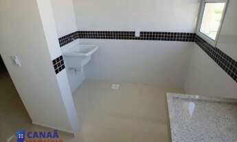 Imagem 5: Apartamento 2 quartos, sala com sacada