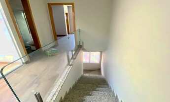 Imagem 2: Lindo Sobrado novo à venda no Jardim Santo Elias na Rua Frederico Jacobi 419, com 3 dormit