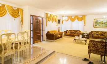 Imagem: Casa para Aluguel - Vila Carrão, 4 Quartos