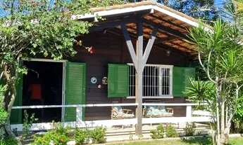 Imagem: Charmosa Casa Linear com 03 quartos, a poucos