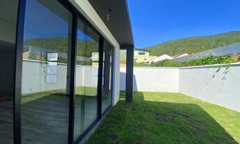 Imagem 2: Casa para Venda em Florianópolis, Santo Antônio, 4 dormitórios, 1 suíte, 2 banheiros, 2 va