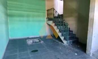 Imagem 2: Cajueiros - Excelente Sobrado c/ 04 qts + Garagem e Entrada independente!!