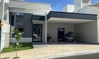 Imagem: Casa de condomínio em Rua Dolores Guerreiro