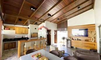 Imagem: Sobrado em R. Emídio de Souza Soares