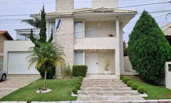 Imagem: Casa com 5 quartos no Sambaqui