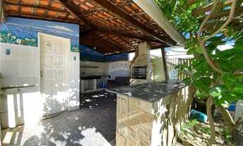 Imagem 6: Quer tranquilidade e conforto? Venha financiar esta linda casa em Praia da Costa com 5/4 e