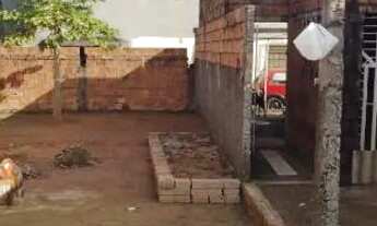 Imagem 4: Casa pra vender no aeroporto.o terreno ao lado tbem faz parte dela