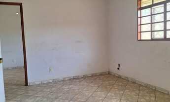 Imagem 7: Casa sozinha no lote