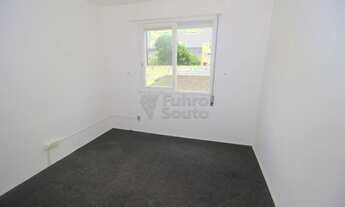 Imagem 5: Aluga-se Apartamento de 2 Dormitórios no Edifício Residencial Comodoro - Conforto e Pratic