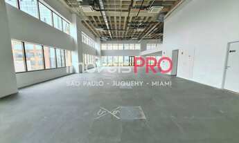 Imagem: Cobertura corporativo AAA com mezanino