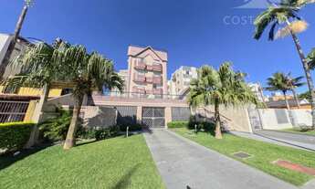 Imagem 2: Apartamento de 1 dormitório em Caiobá, prédio com piscina