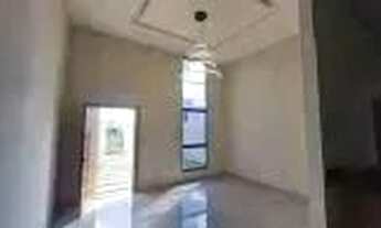 Imagem 3: Rua tranquila e com ótimas casas ao redor, Ideal para quem busca conforto, sofisticação e