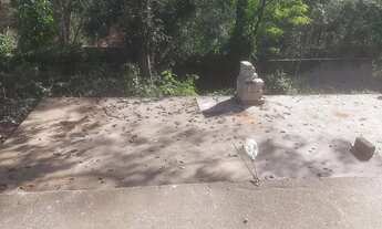 Imagem 3: Dois amplos lotes com 480 M² cada, já com fundação e projeto, na Granja dos Cavaleiros