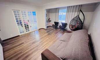 Imagem 3: QE 32 Sobrado 5 quartos 2 suítes frente livre 370m2 sistema de segurança reformado financi