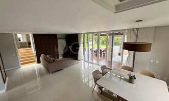 Imagem: Casa com 3 suítes com 280m² no Ratones