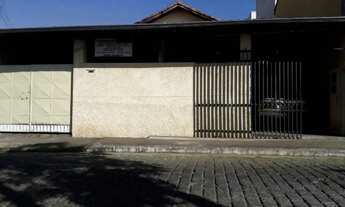 Imagem: Casa em Rua Prefeito Fernando Pimentel