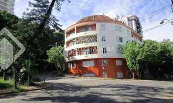 Imagem: Amplo apartamento de três quartos frente